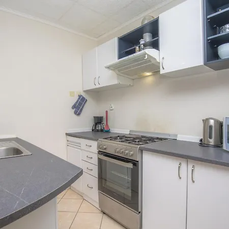 Guest house Jurin Primosten