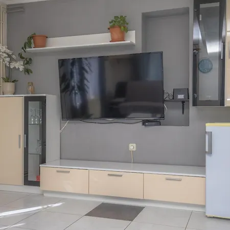 Guest house Jurin Primosten